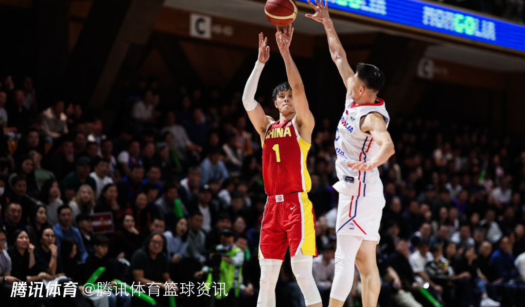 包含中国男篮已返回北京，曾凡博今日将前往国家队报道的词条